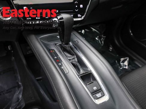 Used 2019 Honda HR-V EX image 13