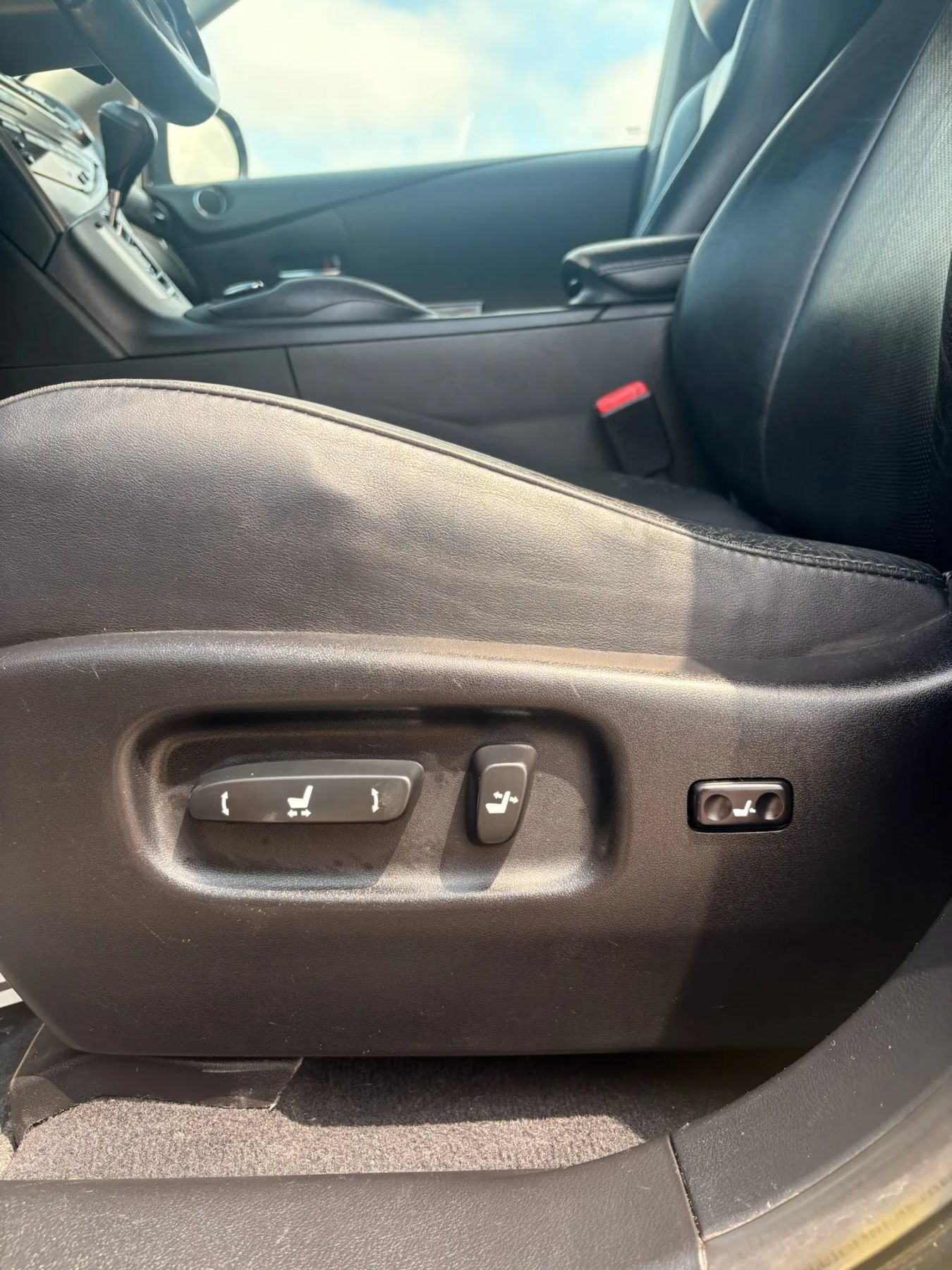 Used 2013 Lexus RX 350 AWD w/ Navigation Pkg image 14