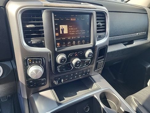 Used 2015 RAM 1500 Limited AWD/4WD image 9