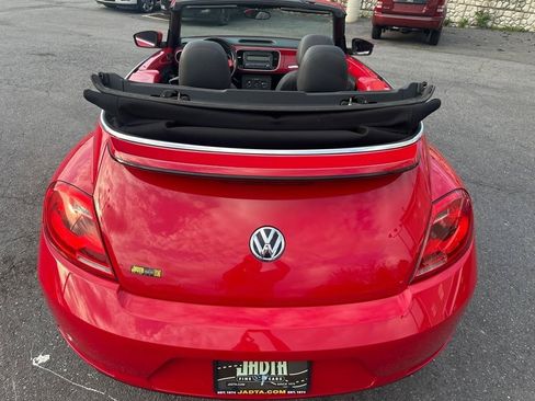 Used 2013 Volkswagen Beetle 2.5 FWD image 22