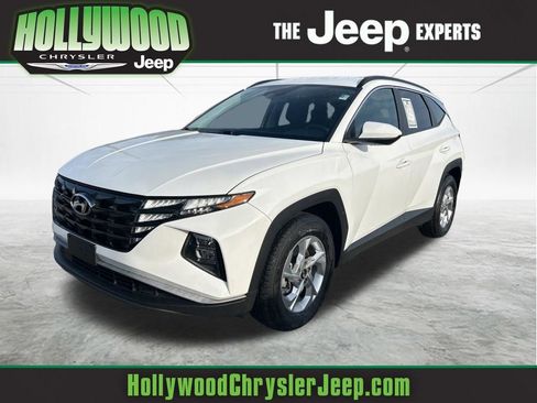 Used 2024 Hyundai Tucson SEL FWD image 1