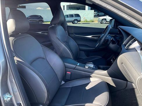 Used 2024 INFINITI QX50 Sport image 8