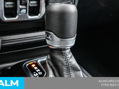 Used 2025 Jeep Wrangler Unlimited Sport AWD/4WD image 35