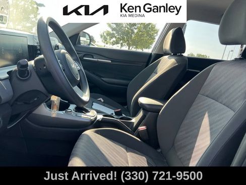 Certified 2025 Kia Seltos LX AWD/4WD image 11