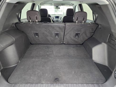 Used 2019 Chevrolet Equinox LT image 28
