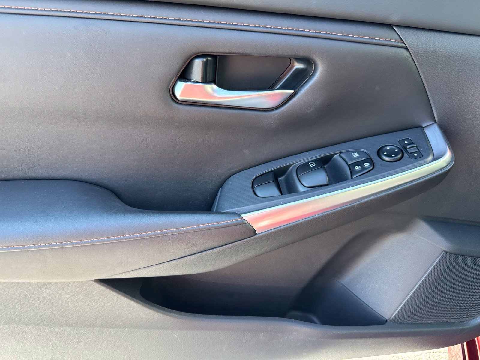 Used 2022 Nissan Sentra SR FWD image 17