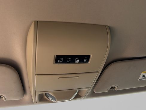 Used 2014 Dodge Grand Caravan SXT FWD image 33