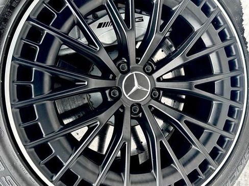 Used 2024 Mercedes-Benz GLC 43 AMG 4MATIC image 15