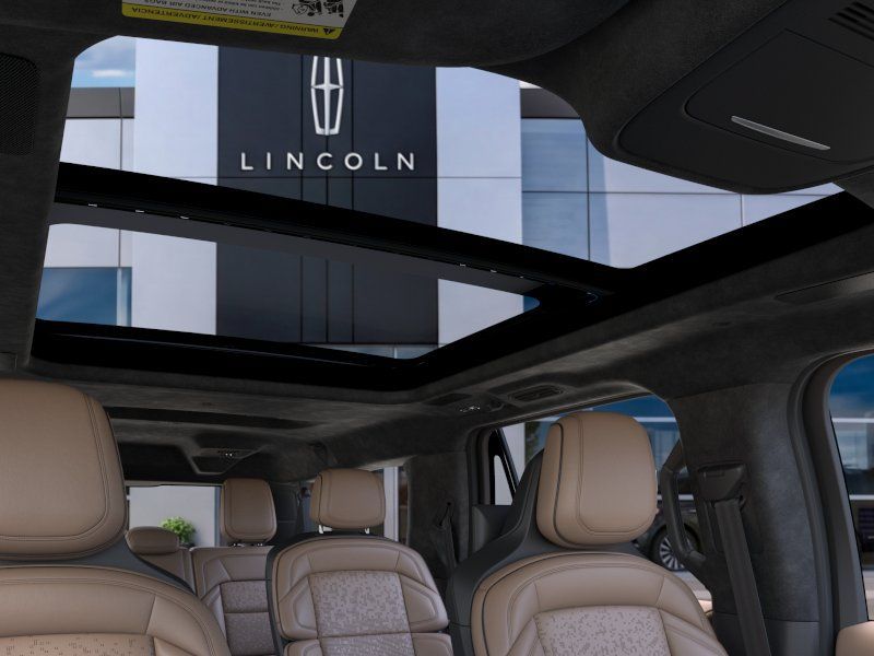 New 2026 Lincoln Navigator L Black Label AWD/4WD image 22