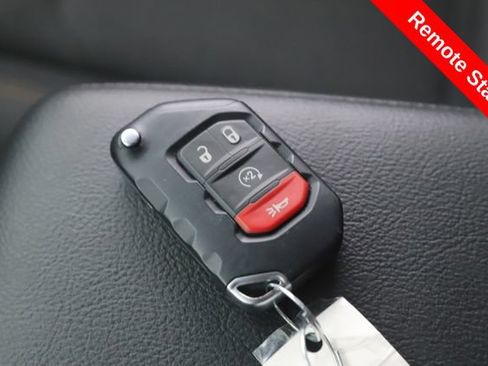 Used 2026 Jeep Wrangler Unlimited Sport AWD/4WD image 3