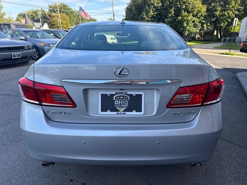 Used 2010 Lexus ES 350 w/ Preferred Accessory Package FWD image 6