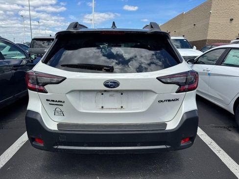 Used 2024 Subaru Outback Onyx Edition AWD/4WD image 3