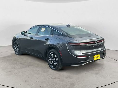 Certified 2023 Toyota Crown XLE image 3