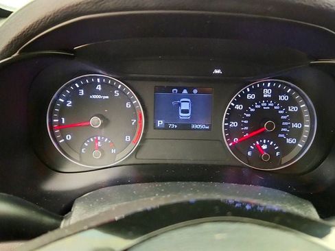 Used 2019 Kia Forte LXS FWD image 14