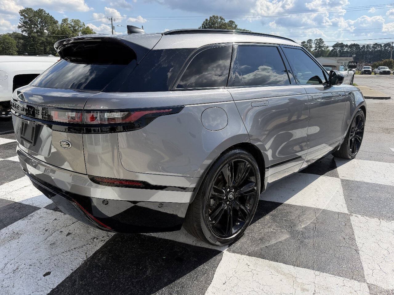 Used 2021 Land Rover Range Rover Velar R-Dynamic S AWD/4WD image 5