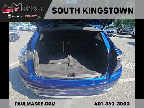 Used 2023 Buick Envision Avenir AWD/4WD image 22