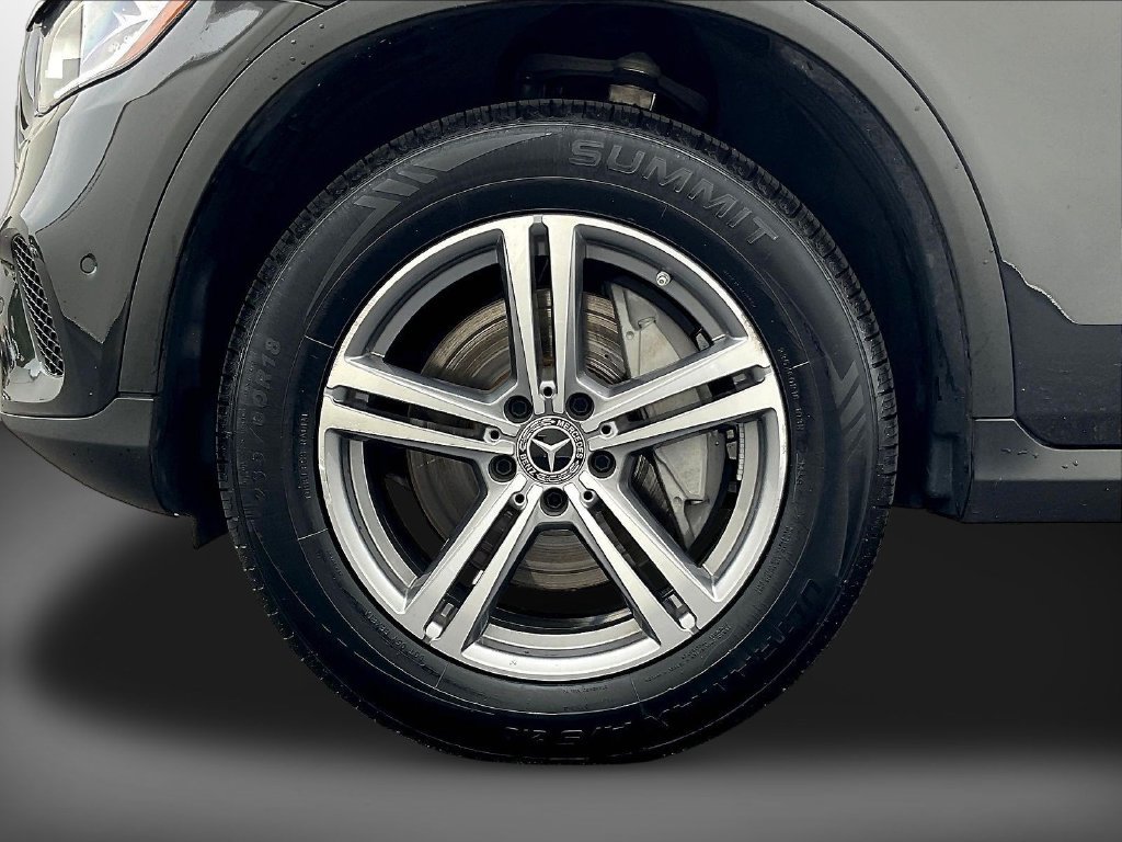 Used 2022 Mercedes-Benz GLC 300 4MATIC w/ Multimedia Package Lite image 33