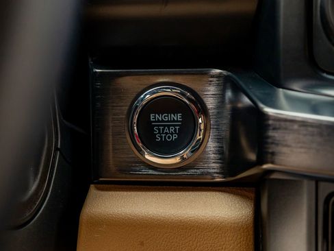 Used 2026 Ford F250 Lariat w/ Lariat Ultimate Package image 24