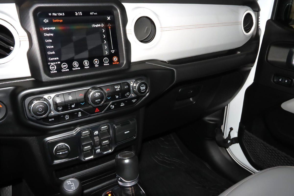 Used 2021 Jeep Gladiator Overland AWD/4WD image 54