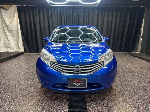 Used 2016 Nissan Versa Note SV image 2