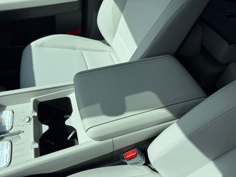 New 2026 Hyundai Santa Fe SE AWD/4WD image 14