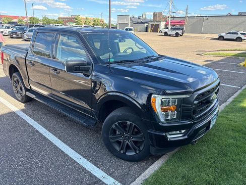 Used 2022 Ford F150 XLT w/ Equipment Group 302A High AWD/4WD image 2