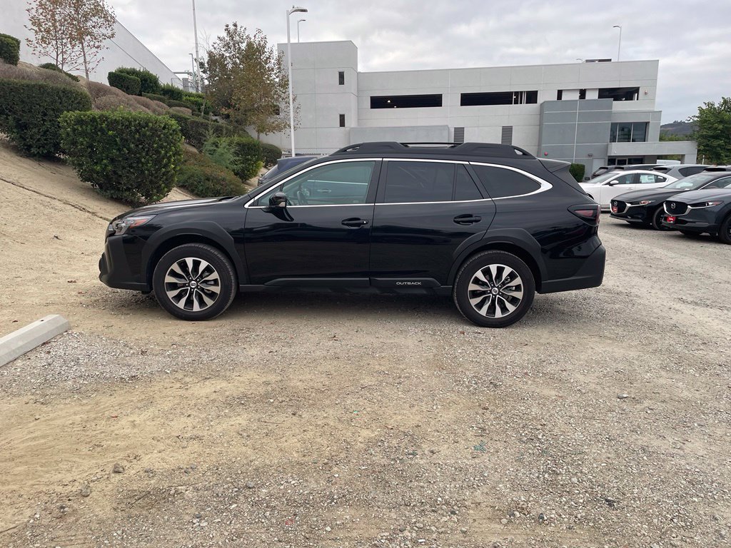 Used 2024 Subaru Outback Limited XT AWD/4WD image 6