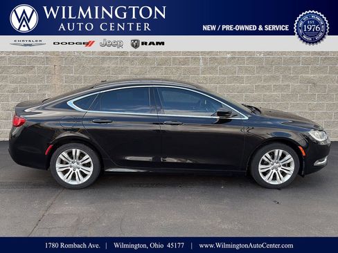 Used 2015 Chrysler 200 Limited w/ Convenience Group FWD image 1