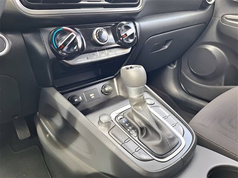 Used 2023 Hyundai Kona SEL w/ Cargo Package image 13