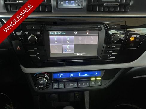Used 2014 Toyota Corolla L FWD image 13