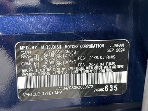 Used 2024 Mitsubishi Outlander SEL AWD/4WD image 26