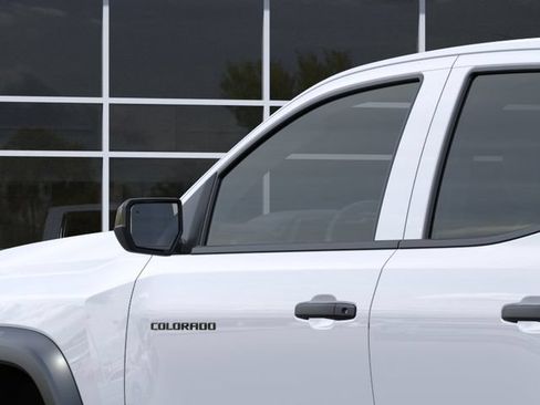 New 2026 Chevrolet Colorado Trail Boss AWD/4WD image 12