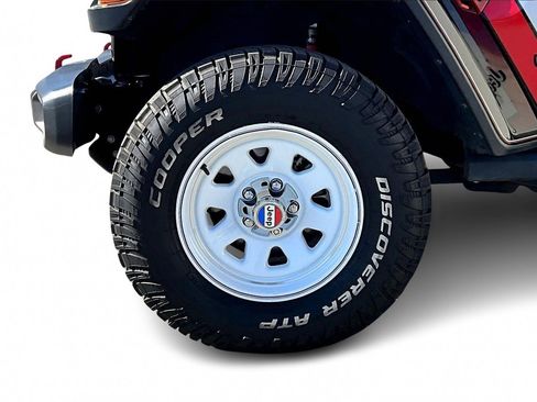 Used 2020 Jeep Gladiator Rubicon image 31