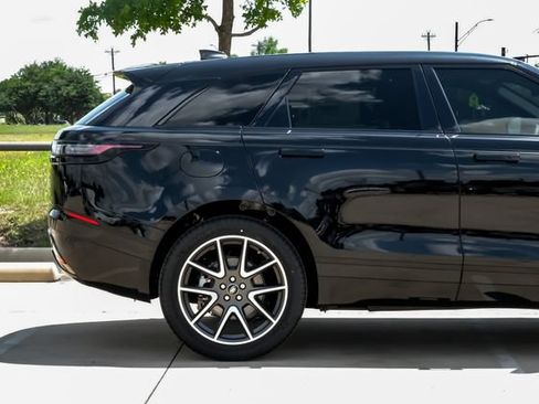Used 2025 Land Rover Range Rover Velar Dynamic SE AWD/4WD image 8