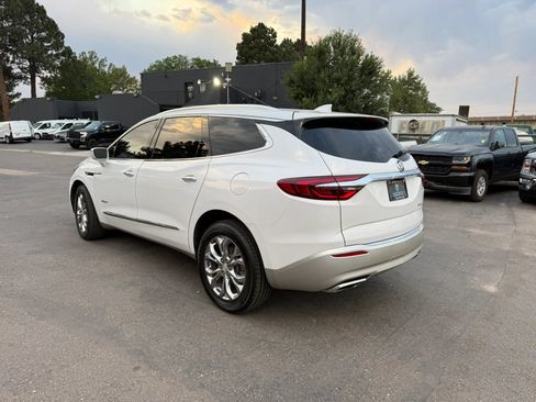 Used 2019 Buick Enclave Avenir w/ Avenir Technology Package AWD/4WD image 5