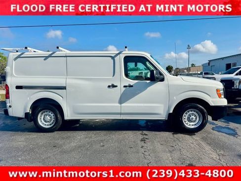 Used 2021 Nissan NV 1500 S image 11