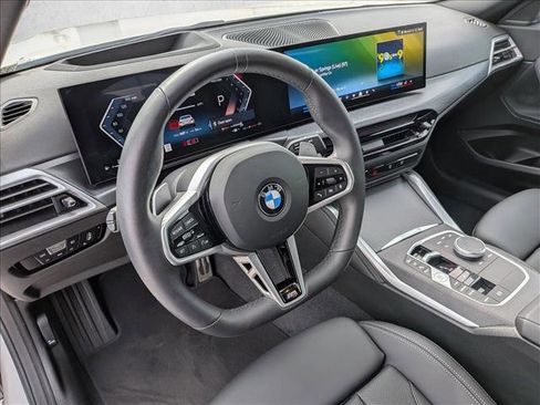 Used 2025 BMW 230i Coupe w/ M Sport Package RWD image 10