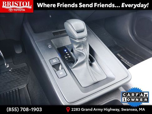 Used 2026 Toyota Corolla Cross L image 22