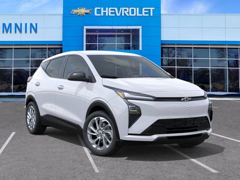 New 2027 Chevrolet Bolt LT FWD image 8