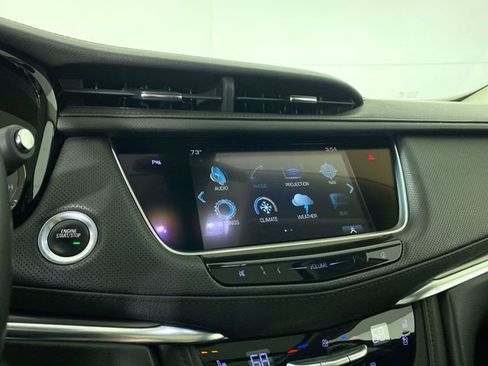Used 2018 Cadillac XT5 Premium Luxury image 6