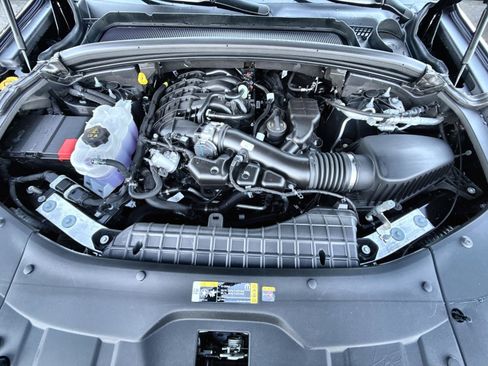 New 2025 Jeep Grand Cherokee Limited w/ Luxury Tech Group II image 28