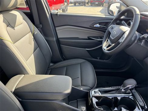 New 2026 Chevrolet Trax ACTIV w/ Driver Confidence Package image 7