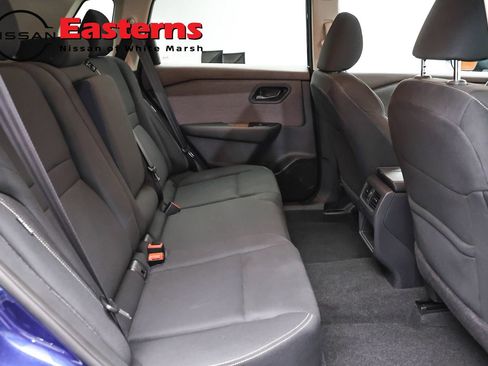 Used 2023 Nissan Rogue S AWD/4WD image 23