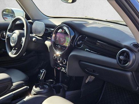 Certified 2024 MINI Cooper S image 21