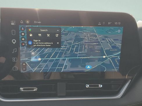 Used 2025 Chevrolet Equinox LT w/ Safety and Technology Package FWD image 18
