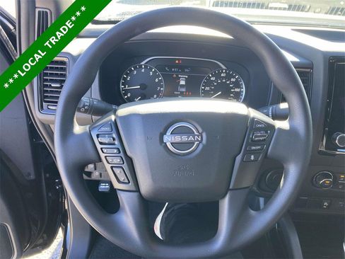 Used 2023 Nissan Frontier SV w/ Midnight Edition Package image 25