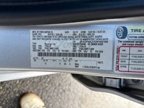 Used 2013 Ford Fiesta S image 17