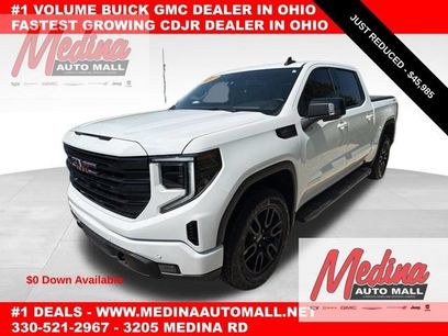 Used 2025 GMC Sierra 1500 Elevation w/ Elevation Premium Package