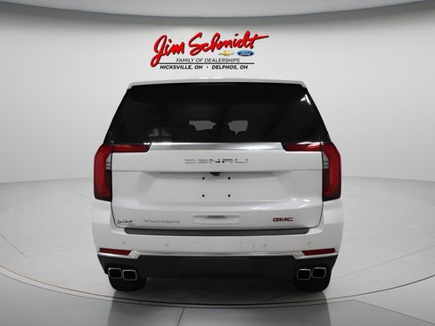Used 2025 GMC Yukon XL Denali w/ Sun & Power Step Package AWD/4WD image 5