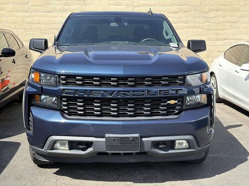 Used 2021 Chevrolet Silverado 1500 Custom AWD/4WD image 1